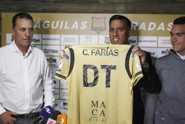 Farías en su presentación