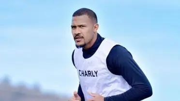 Rondón entrenando