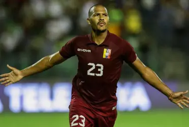 El artillero vinotinto se expresó después de lograr este hito