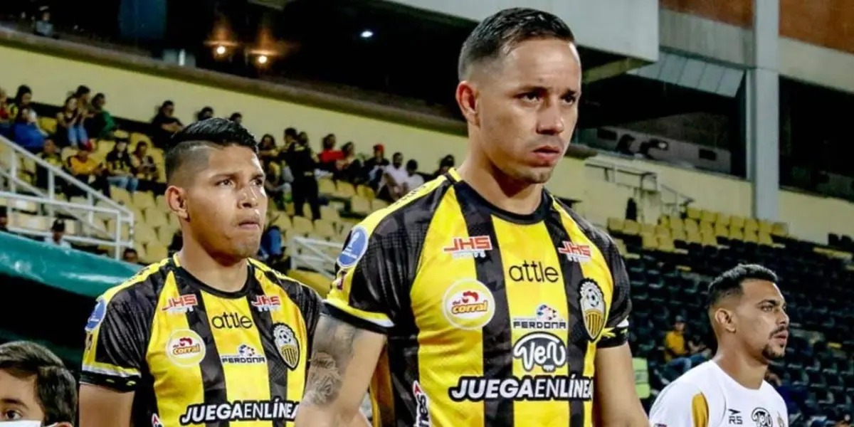 El aurinegro se alzó con la victoria y alcanza la cima