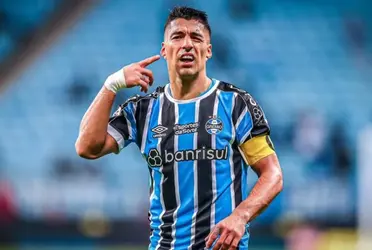 El delantero charrúa se va del Gremio y podría llegar al Inter