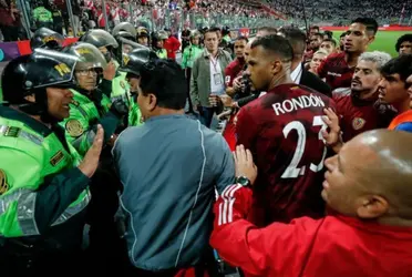 El elenco vinotinto sufrió a manos de la policía de Perú