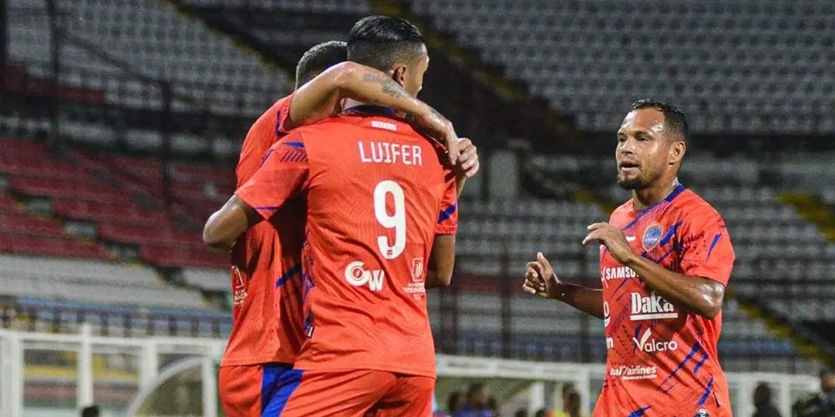 El entrenador argentino de la vinotinto tiene en la mira a un delantero