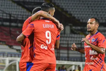 El entrenador argentino de la vinotinto tiene en la mira a un delantero