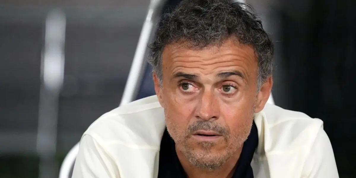 El entrenador español se pronunció respecto a la situación de Mbappé