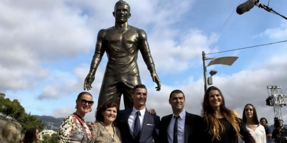 El portugués tiene otra estatua que no se parece a él y todo el mundo lo comenta