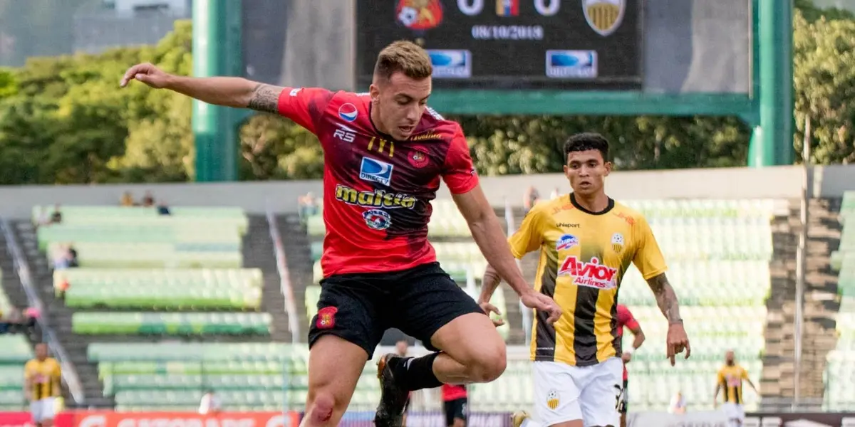 El primer tiempo terminó siendo un auténtico partidazo para hinchas y extraños