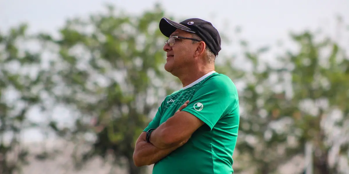 José Alí Cañas fue destituído de su cargo como entrenador de Estudiantes de Mérida