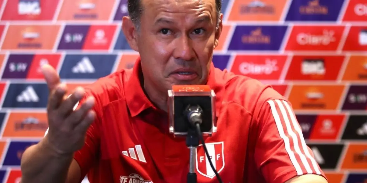 Juan Reynoso quedó fuera de la selección peruana ante los malos resultados obtenidos.