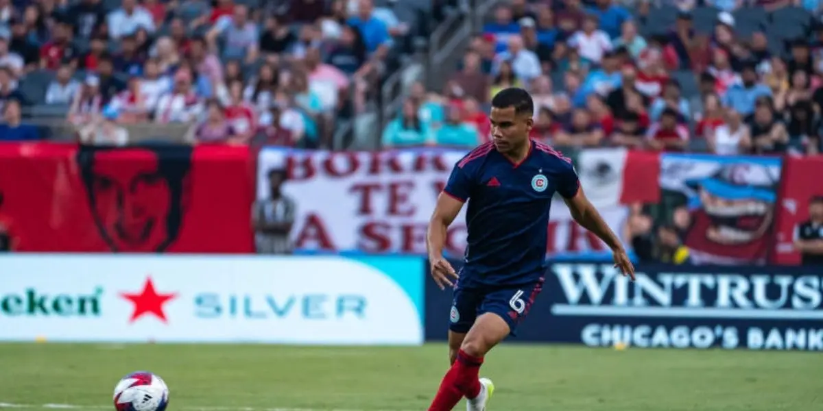 Miguel Navarro llegó al Colorado Rapids tras un intercambio con su anterior club el Chicago Fire. 