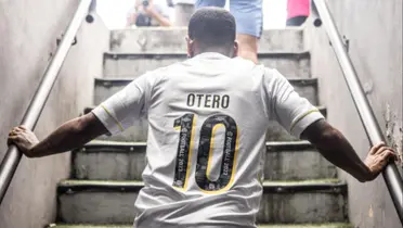 Otero en Santos