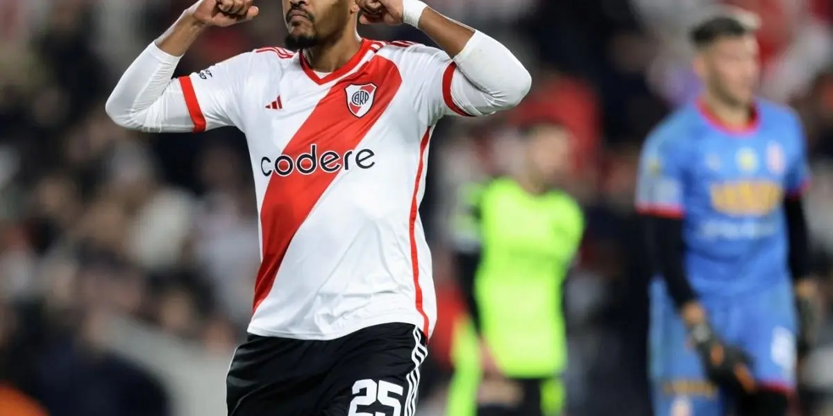 Salomón Rondón quiere salir cuanto antes de River Plate.